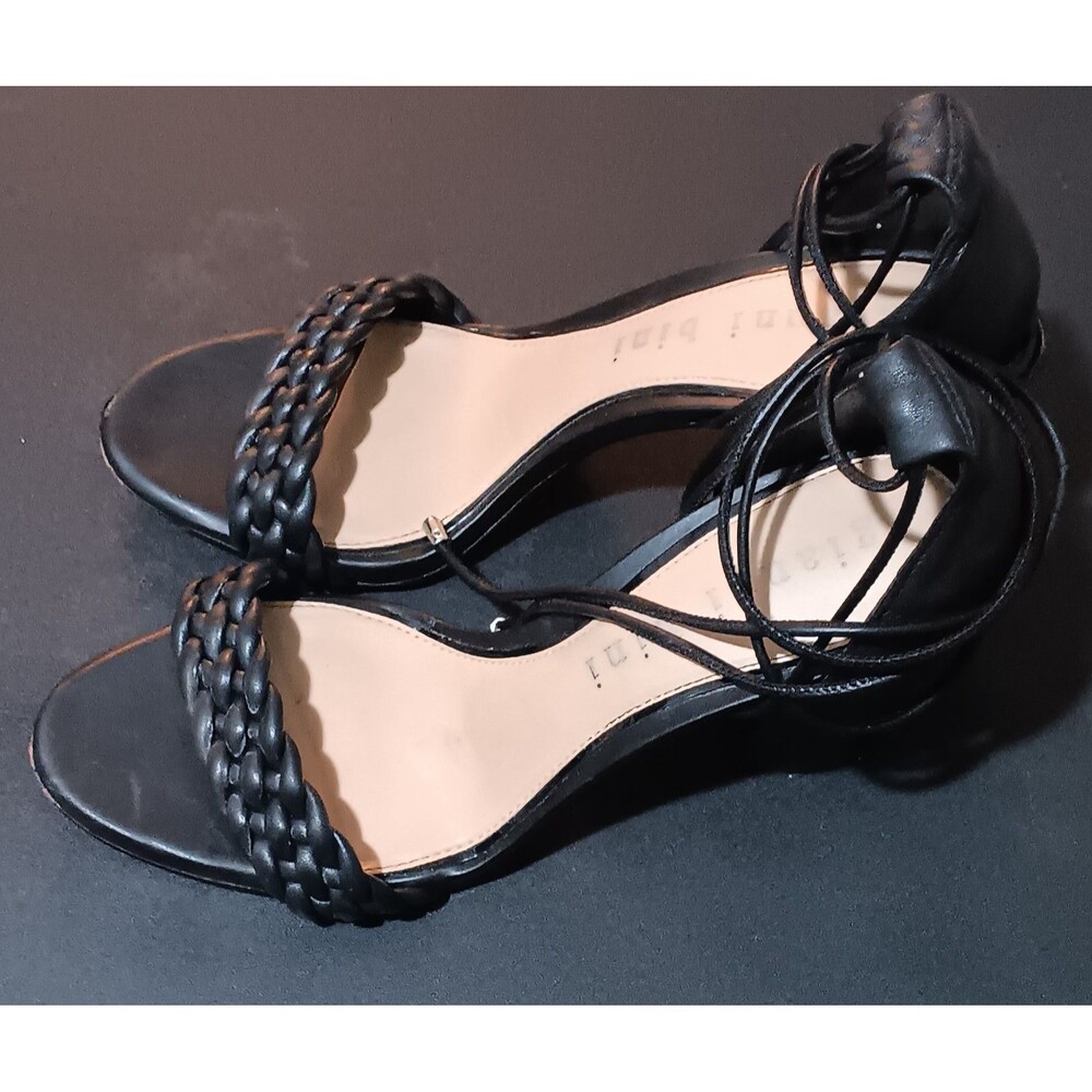 Black Gianni Bini heels - Picture 2 of 3